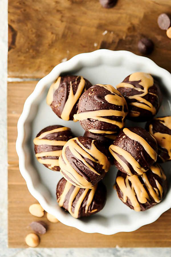 Ingredient No-Bake Chocolate Bites: Simple Make-Ahead Fuel